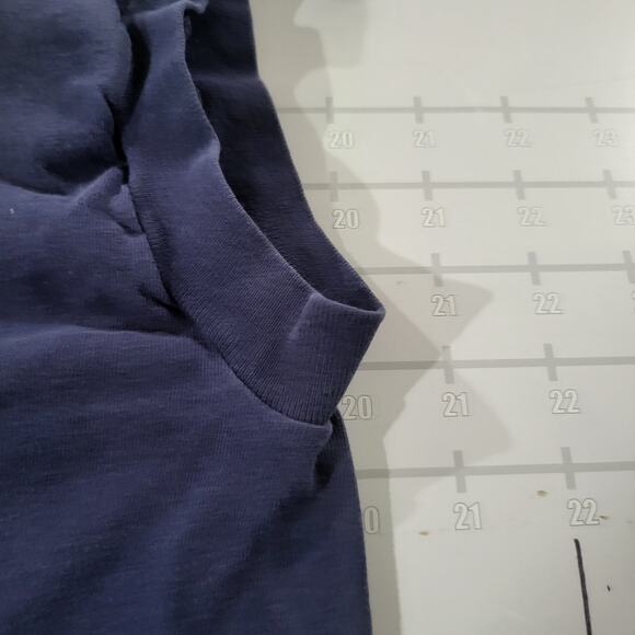 Vintage Fruit of the Loom Shirt Mens L Blue Sleeveless Pocket T Bleached Faded - Picture 7 of 8